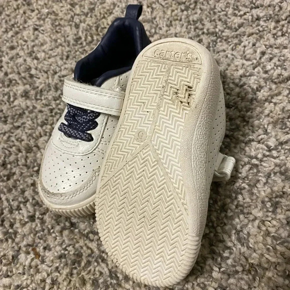 Carter’s white and blue sneakers | toddler size 5 - Picture 3 of 5